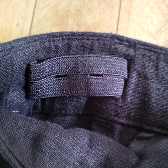 Extra High-Waisted Linen-Blend Taylor Trouser Shorts - Picture 8 of 11